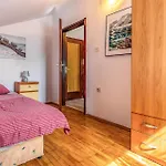 בית נופש 3 Bedroom Front In