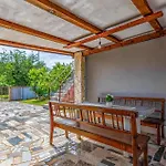 3 Bedroom Front In מדולין
