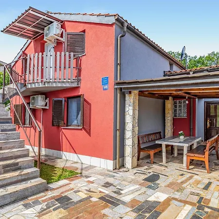 3 Bedroom Gorgeous In Medulin