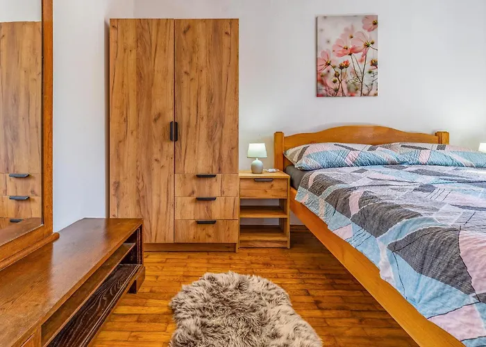 3 Bedroom Gorgeous In * Medulin